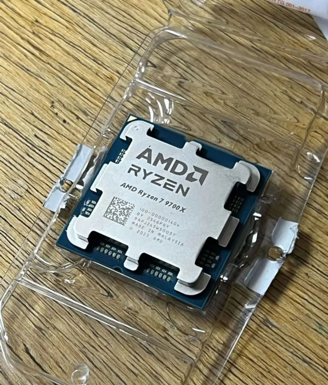 Ryzen 7 9700x