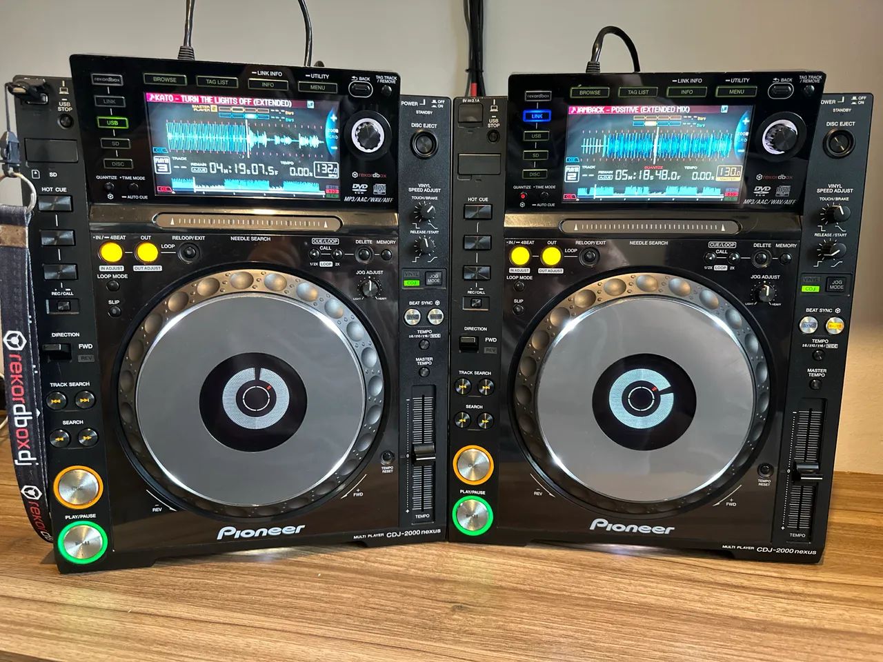 cdj 2000
