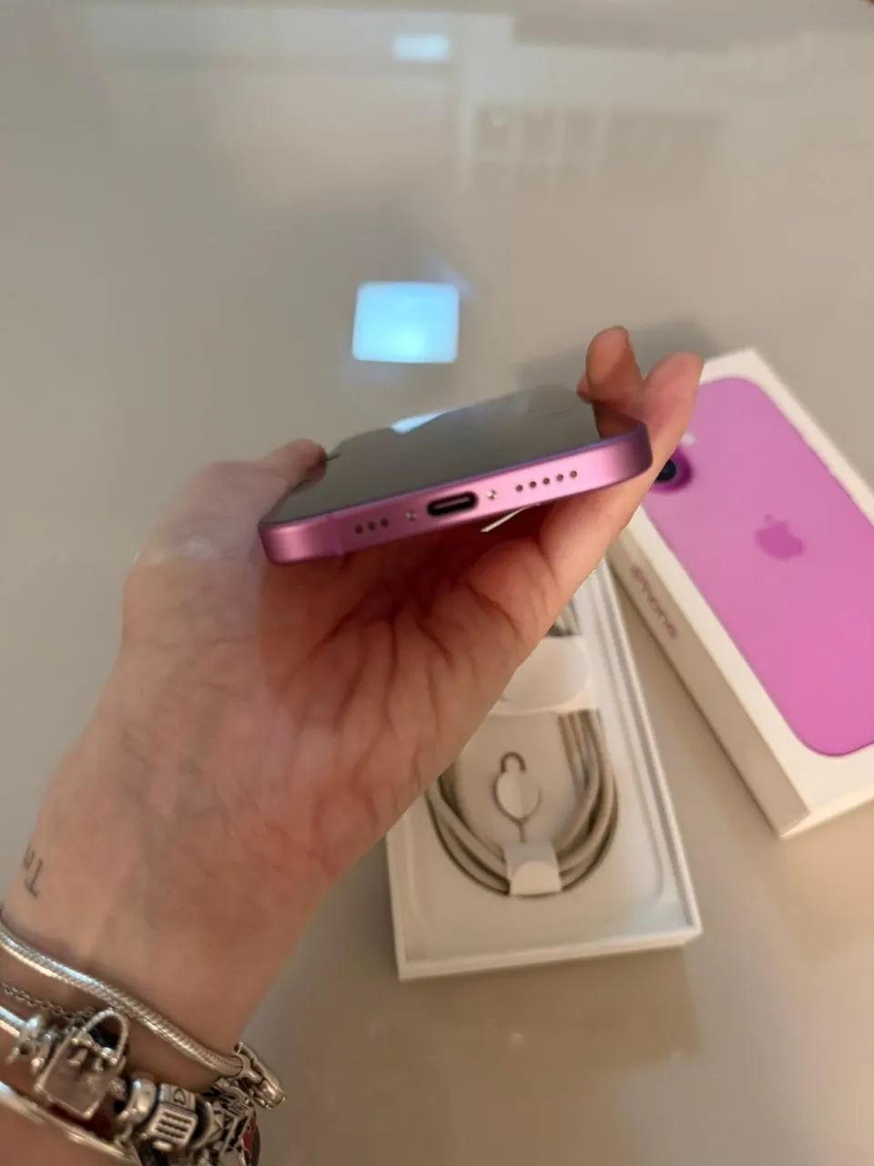 iPhone 16 256GB Rosa - Impecável! R$ 4000 - Foto 2