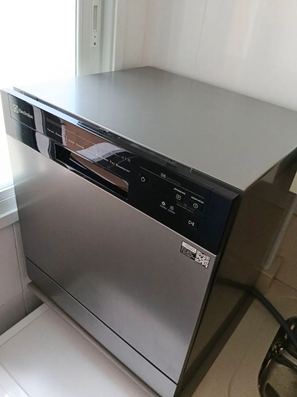 Máquina de lavar louça Eletrolux 