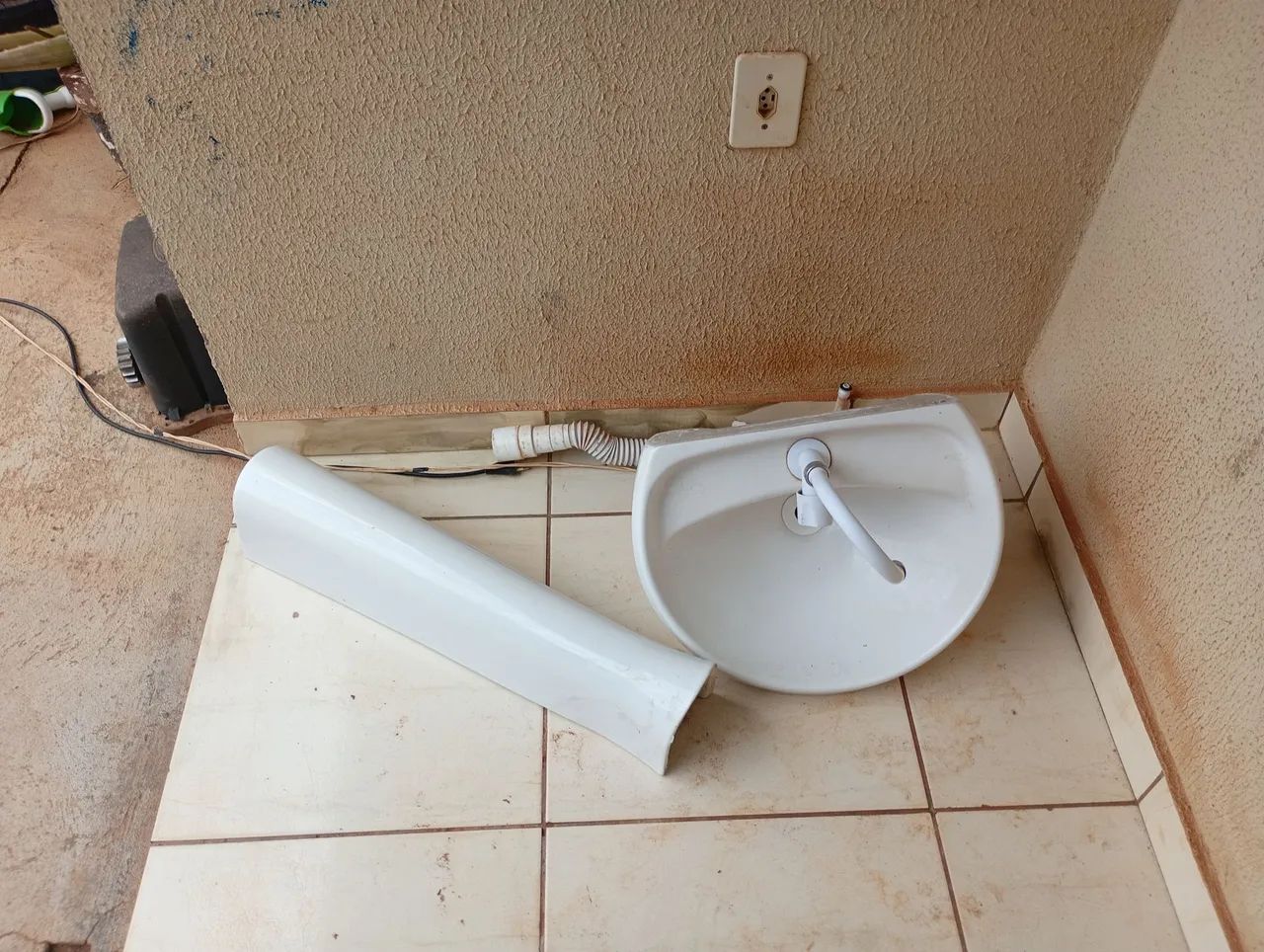 Pia para banheiro (lavatório com base) - Foto 2