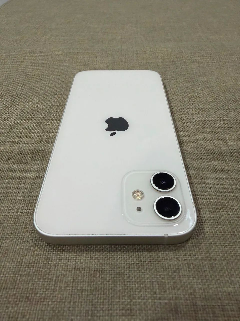 IPHONE 12 BRANCO - 128gb - Foto 2