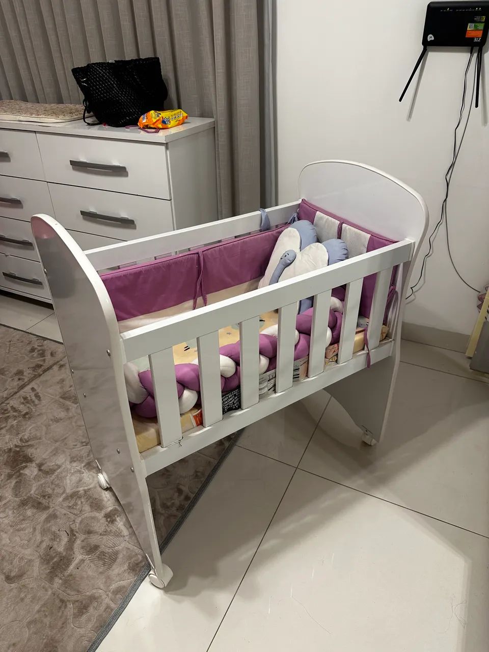 Mini berço com colchão novo
