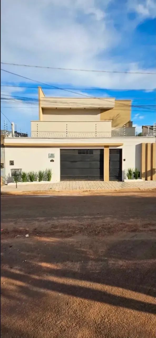 Casa à Venda  1306 Sul