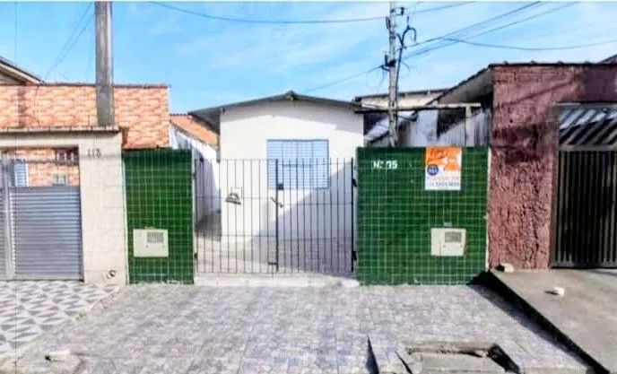 Aluga-se Casa Ótima localização 