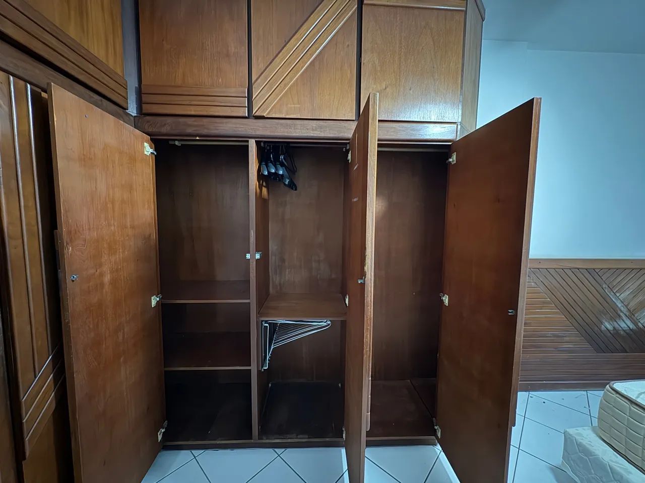Guarda roupas - Foto 4