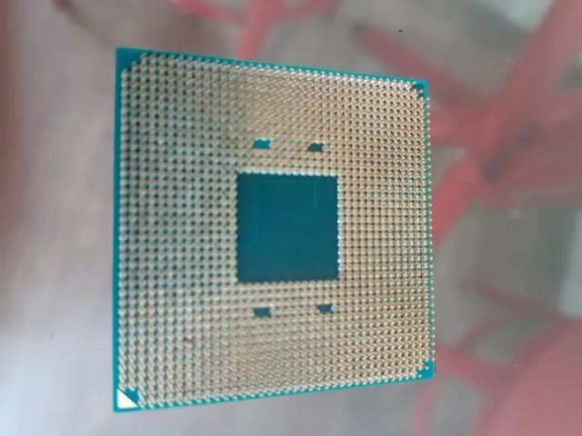 Processador AMD Ryzen 3 2200G AM4 + Cooler Original (Funcionando 100%) - Foto 2