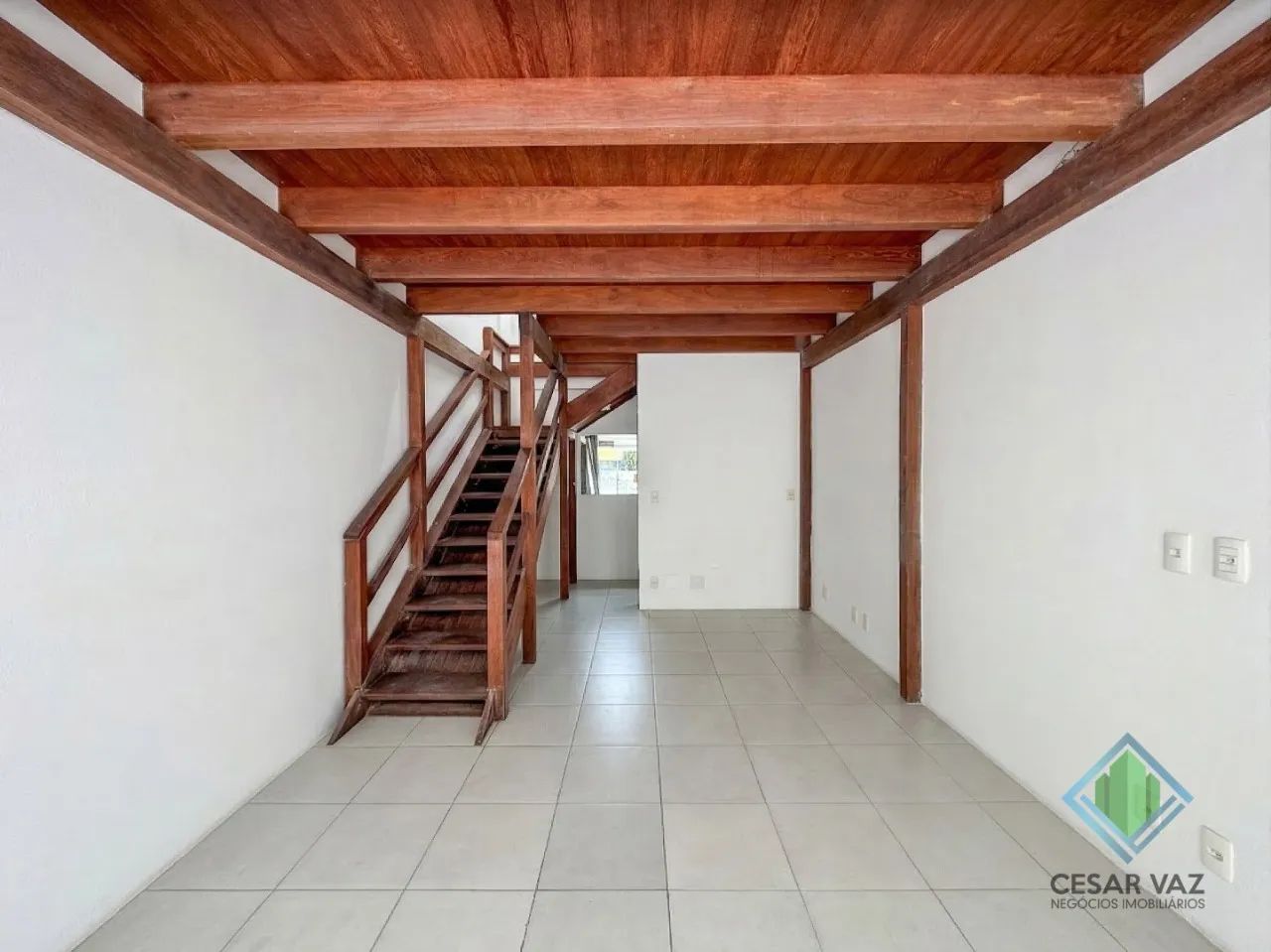 Excelente loja terrea no Abraão. - Foto 4