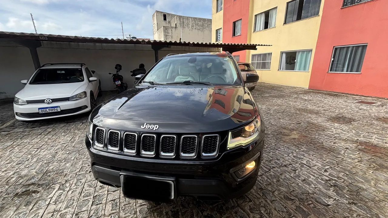 Jeep Compass COMPASS LONGITUDE 2.0 4x4 Dies. 16V Aut. 2019