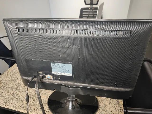 Monitor LED Samsung 23 Polegadas Full HD S23B550V - Foto 3