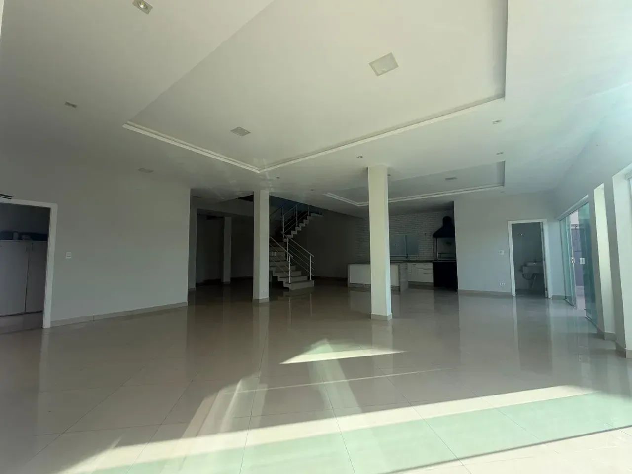 Sobrado para aluguel com 351 metros quadrados com 4 quartos - Foto 5