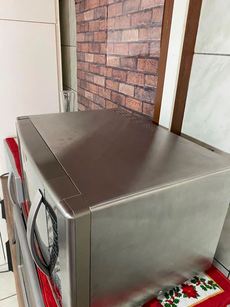 Forno micro-ondas Electrolux  31litros - Foto 3