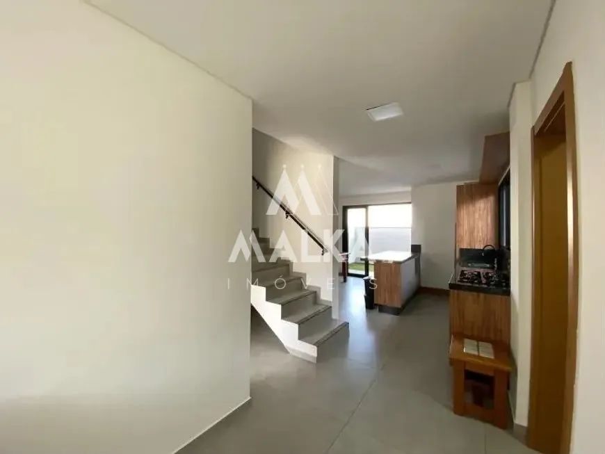 Casa Nova com 3 Dormitórios em Condomínio na Lagoa da Conceição. - Foto 5