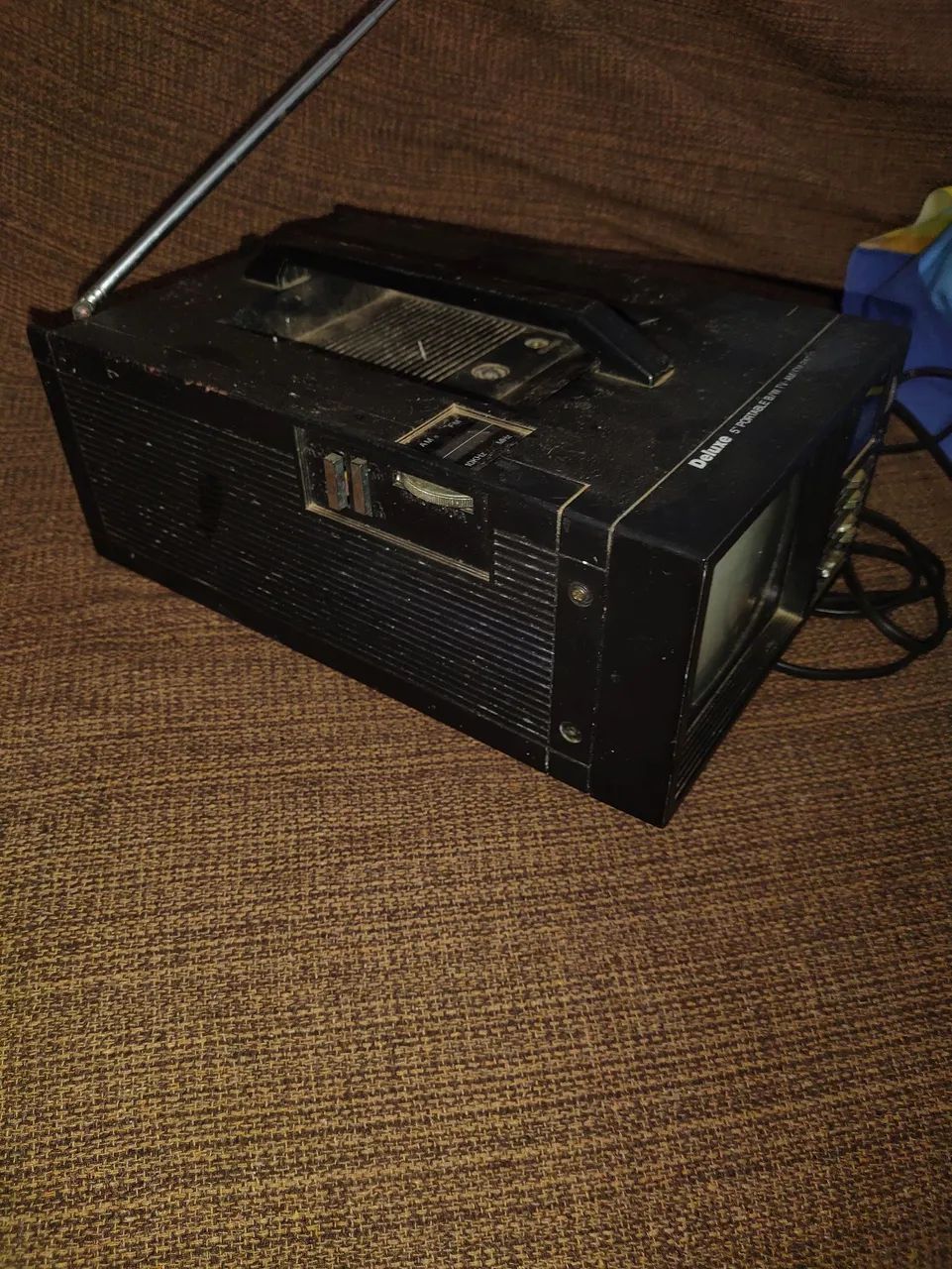 Mini tv antiga com rádio am e fm - Foto 2