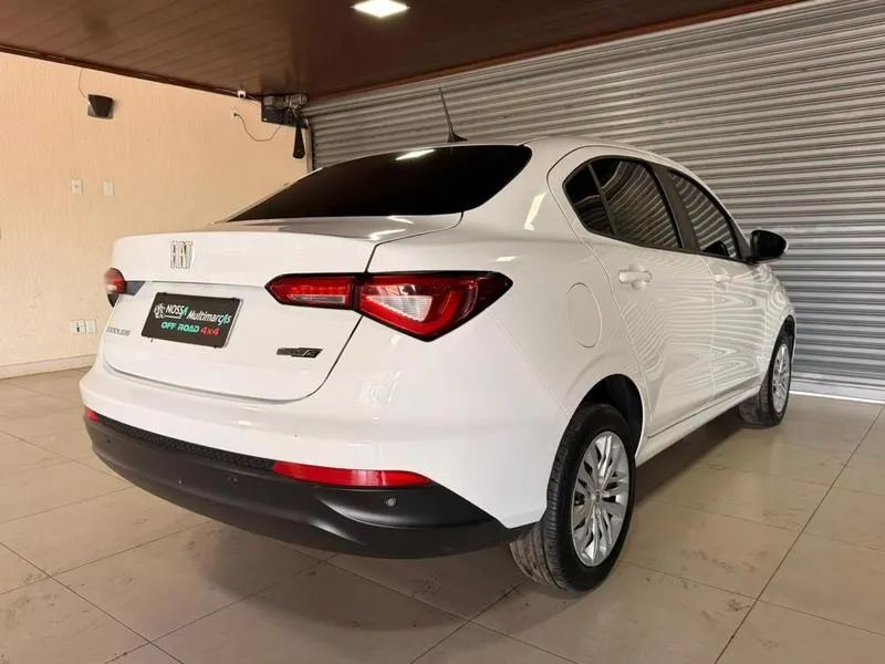 Fiat Cronos Drive 1.3 8V Flex Aut. 2023 - Foto 5