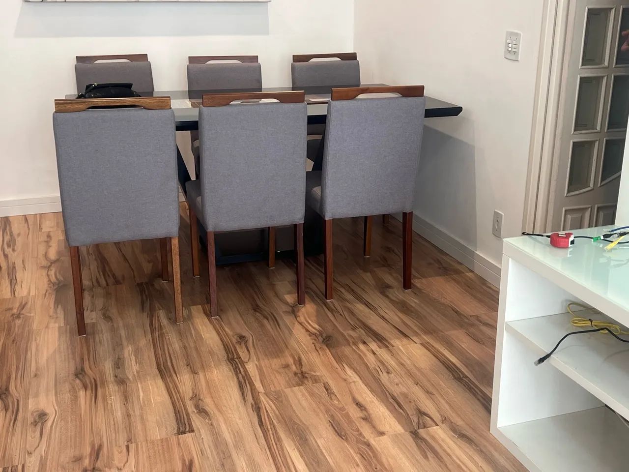 Conjunto de 6 cadeiras na cor cinza  - Foto 3