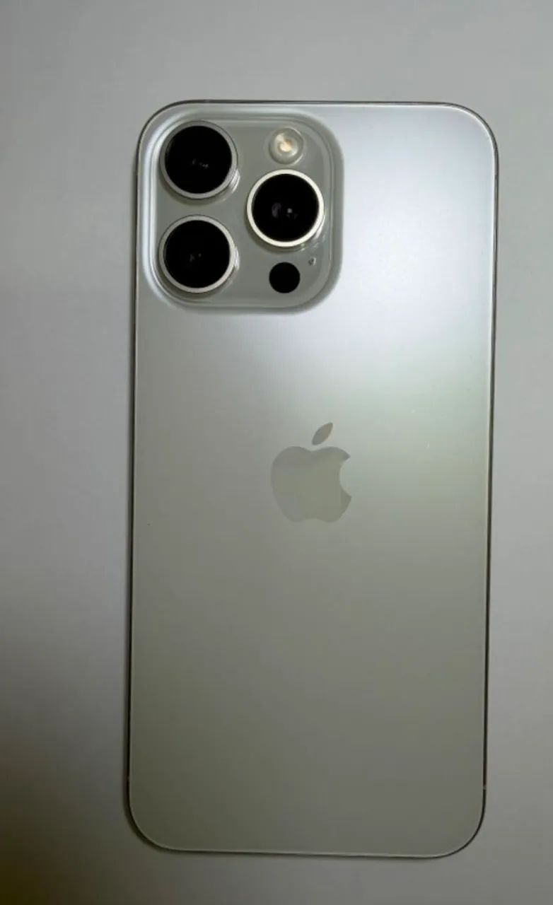 iPhone 15 Pro Max 512GB バッテリー容量100% ムスビー｜iPhone15 Pro Max 512GB ナチュラルチタニウム au版