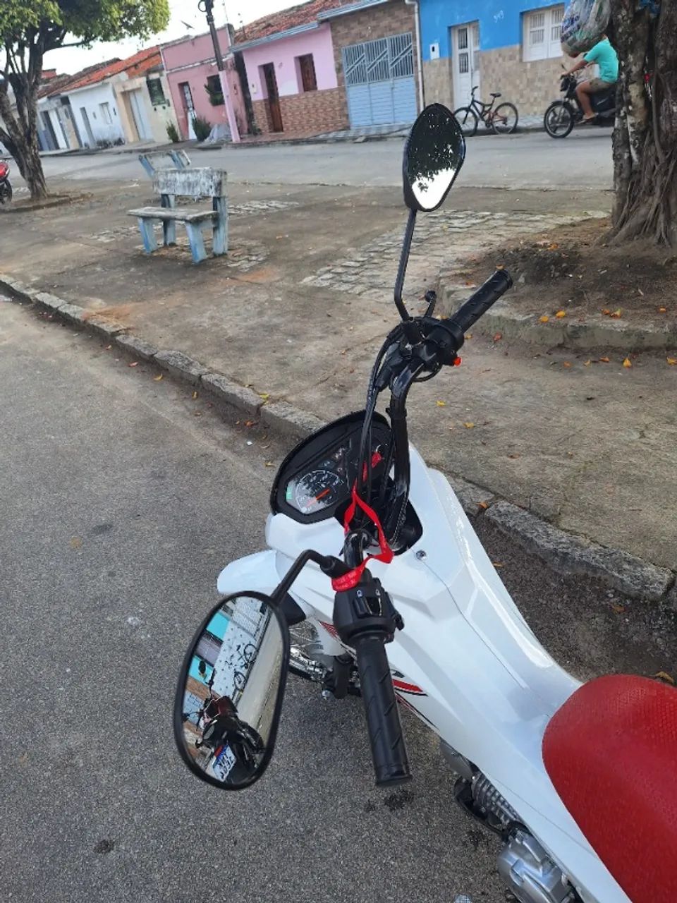 Vendo essa pop 110 zerada  - Foto 5
