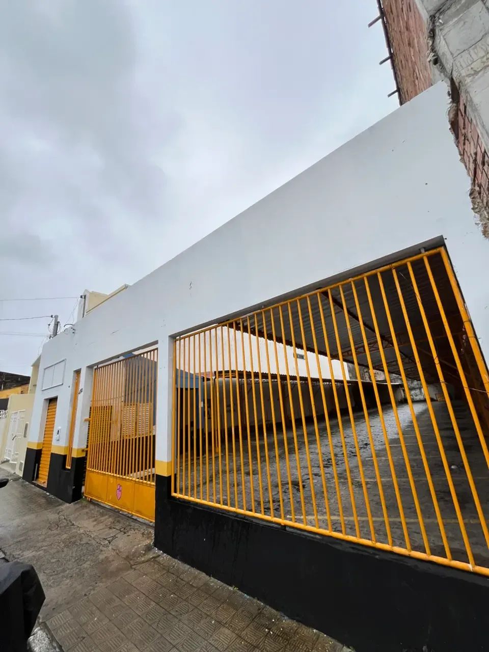 Ponto comercial para alugar na Rua Laranjeiras, bairro Centro