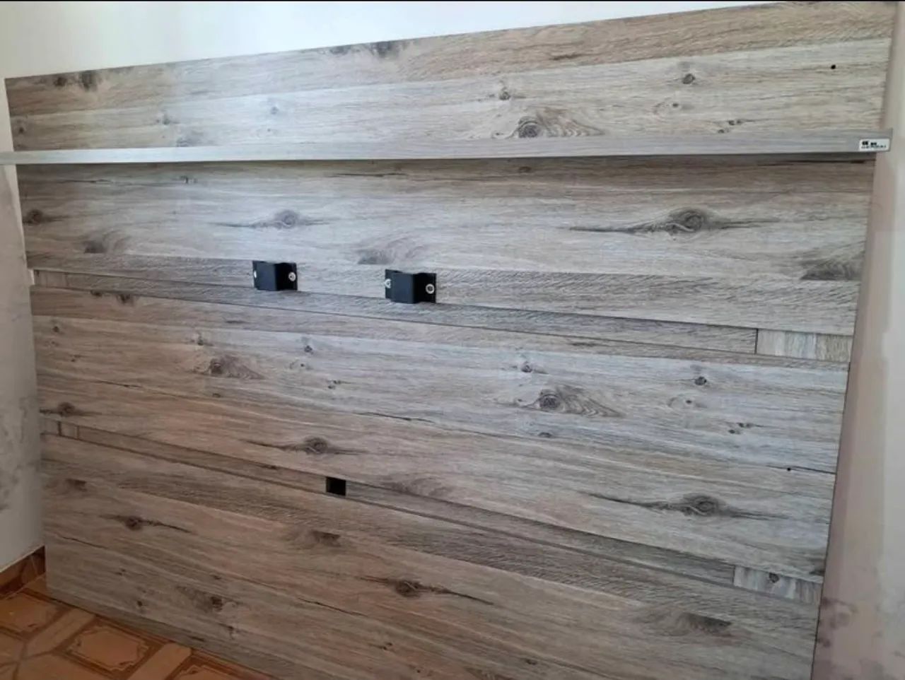 Painel para TV até 70"