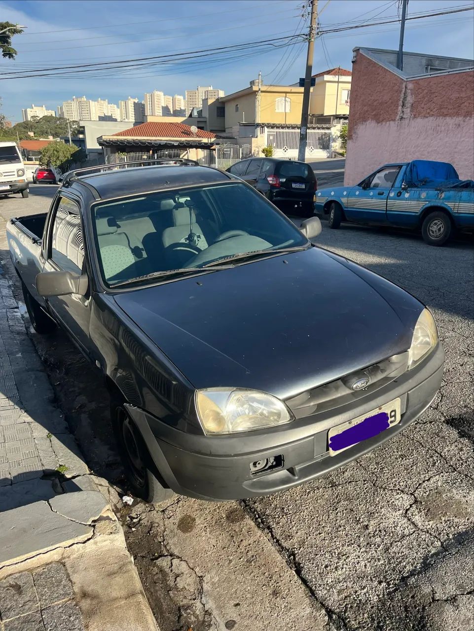 Ford Courier 2010