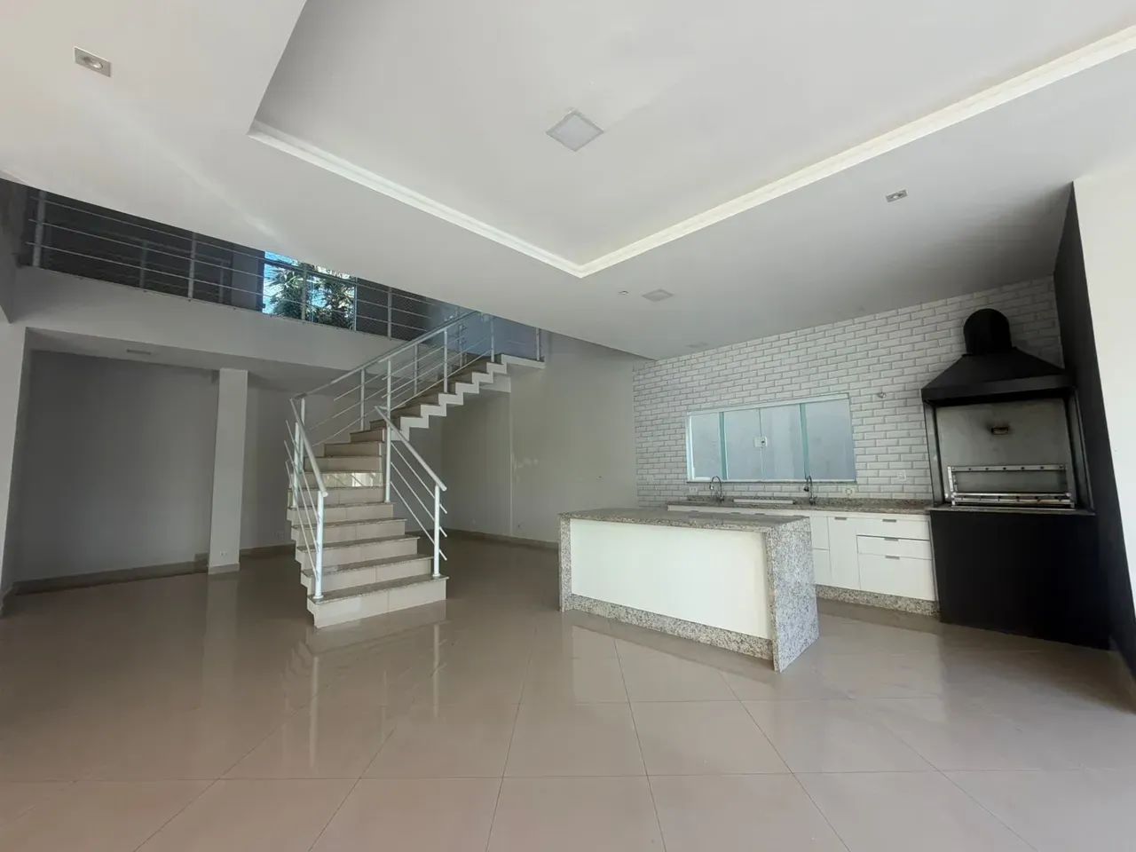 Sobrado para aluguel com 351 metros quadrados com 4 quartos - Foto 4