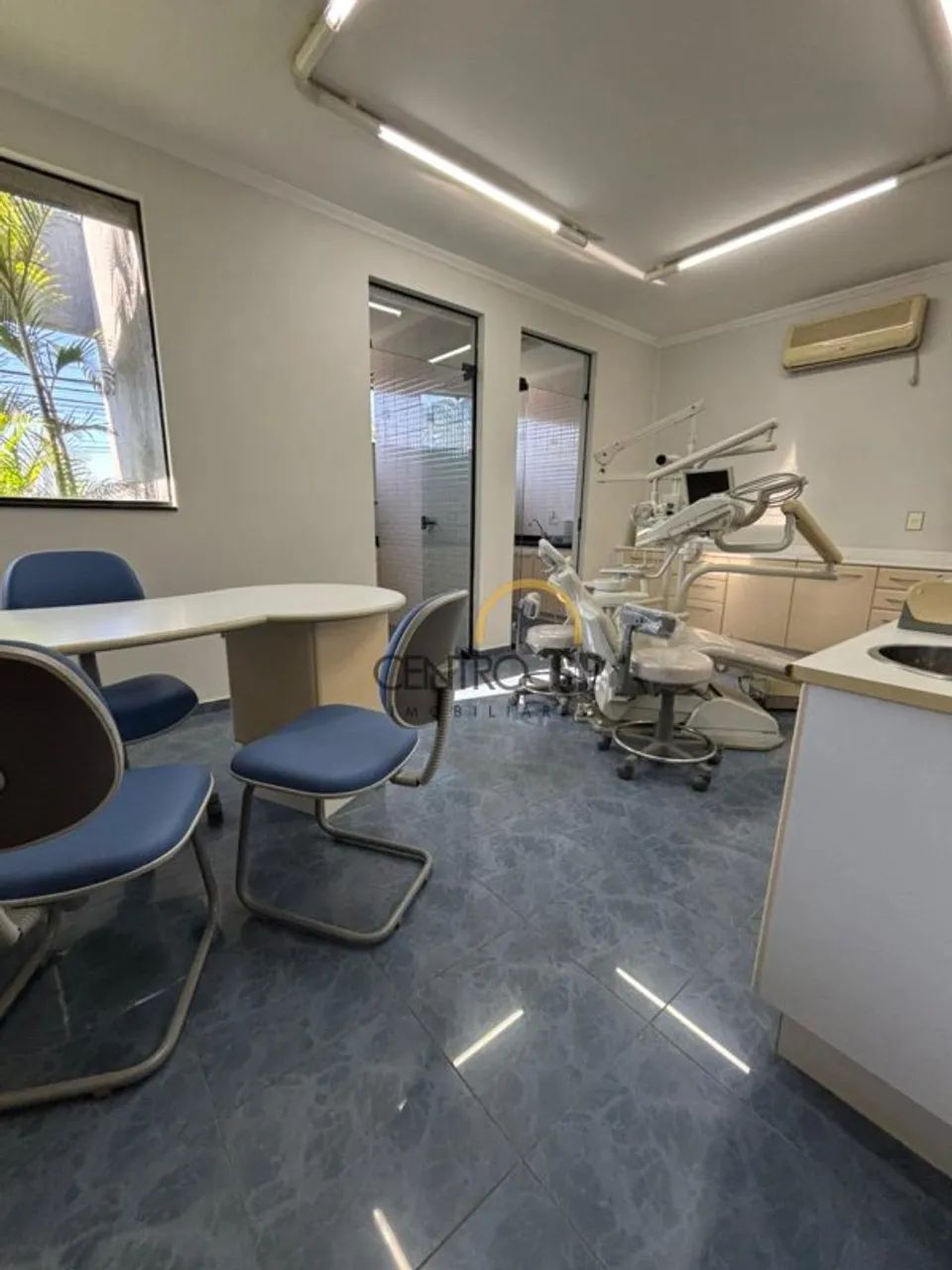 Loja para aluguel e venda com 242 m² - Foto 4