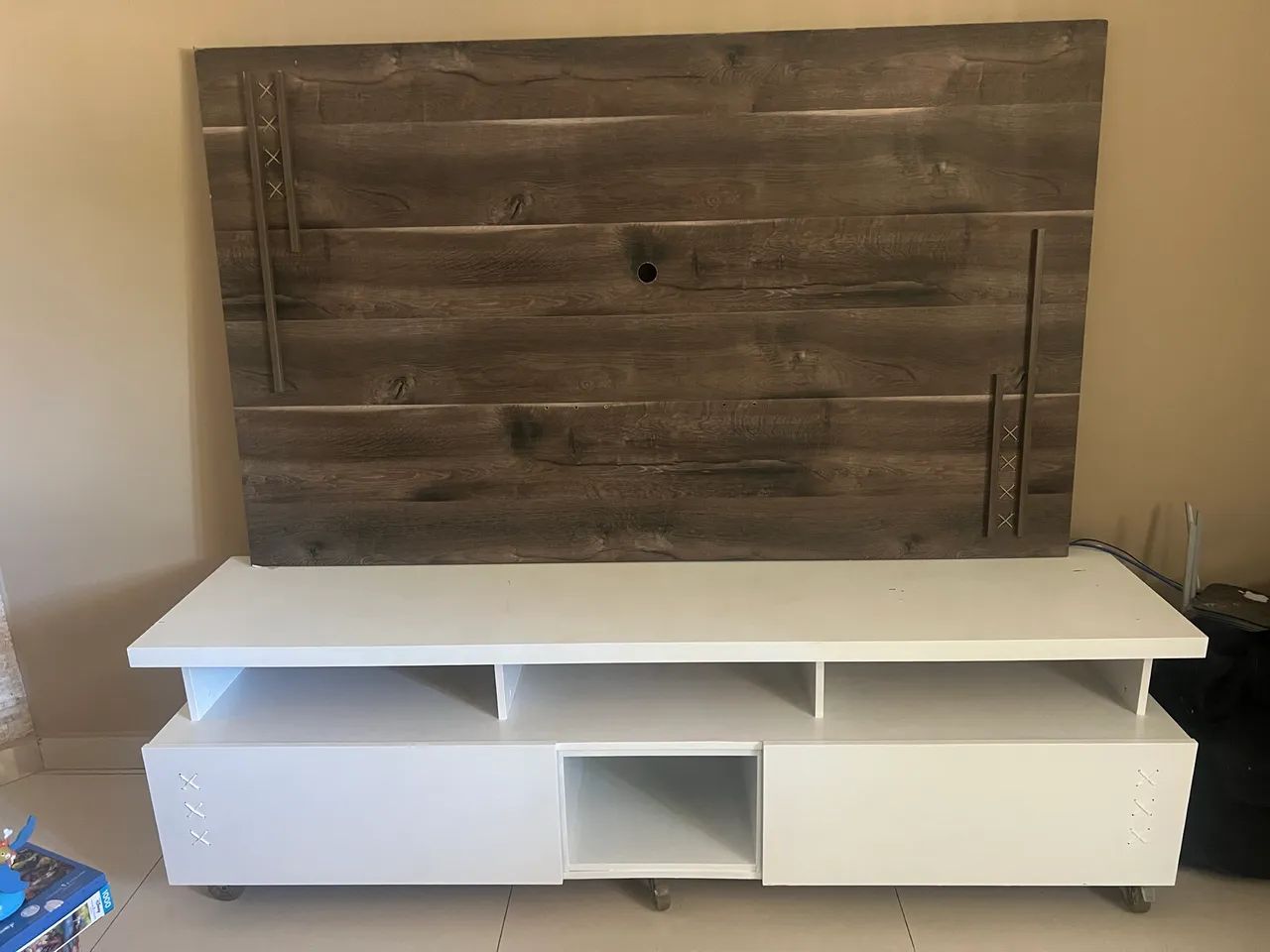 Raque  e painel de tv e mesa centro  - Foto 2