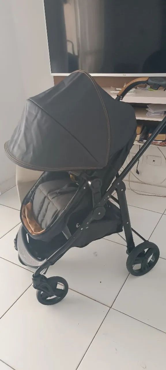 Carrinho de Bebê e Bebê conforto - Foto 3