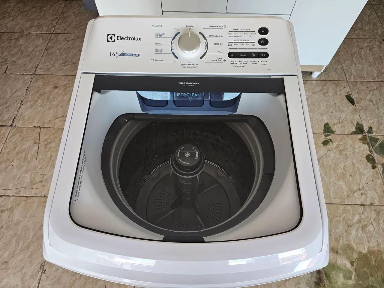 Máquina conservada 14 kg bate e seca toda original funcionando perfeitamente  - Foto 2