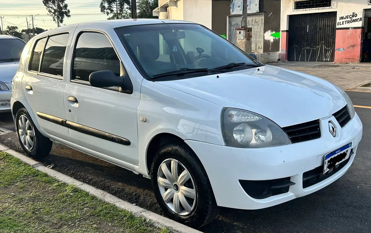 Renault Clio Clio RL/ JP/Auth.1.0/1.0 Hi-Power 16V 5p 2011
