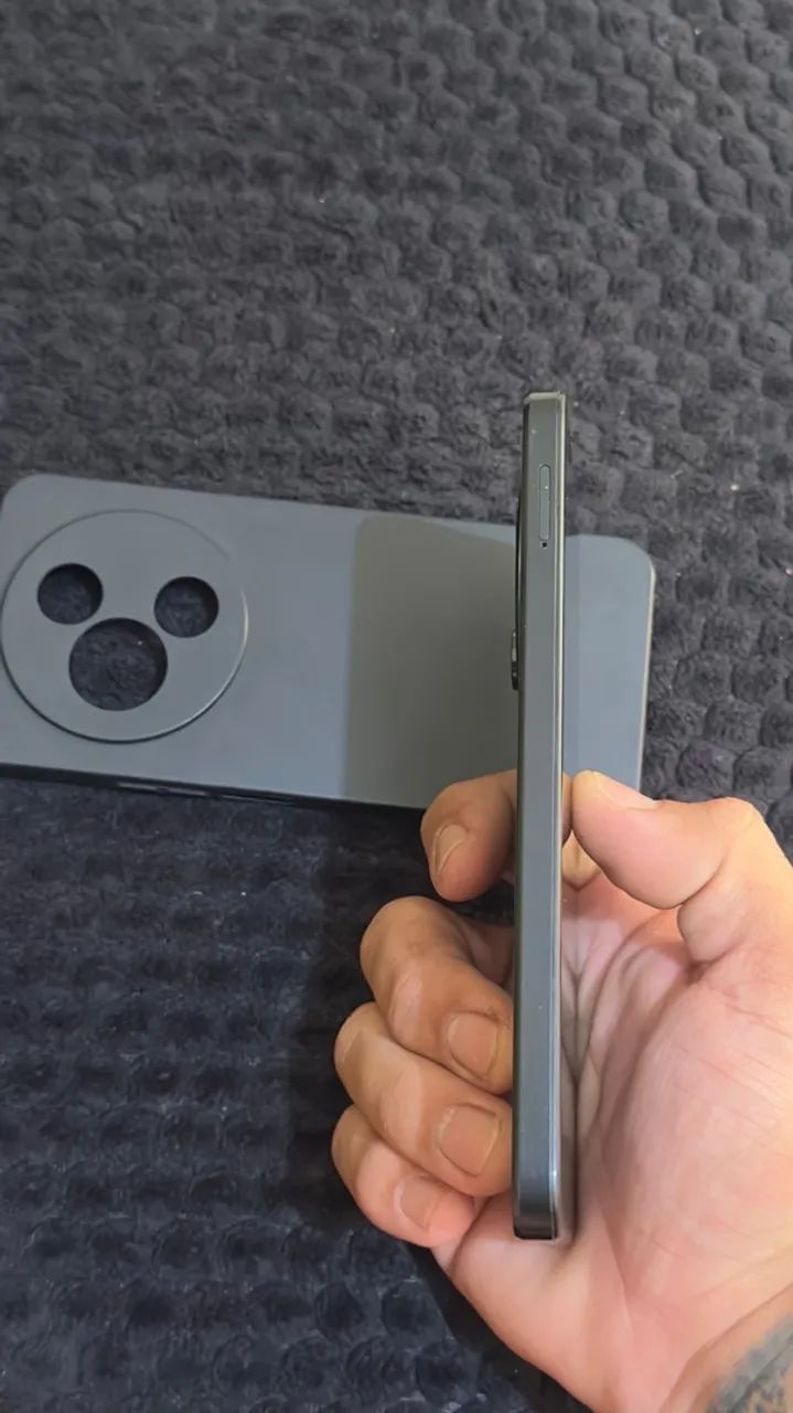 Celular incrível pra uso e com bastante espaço - Foto 4