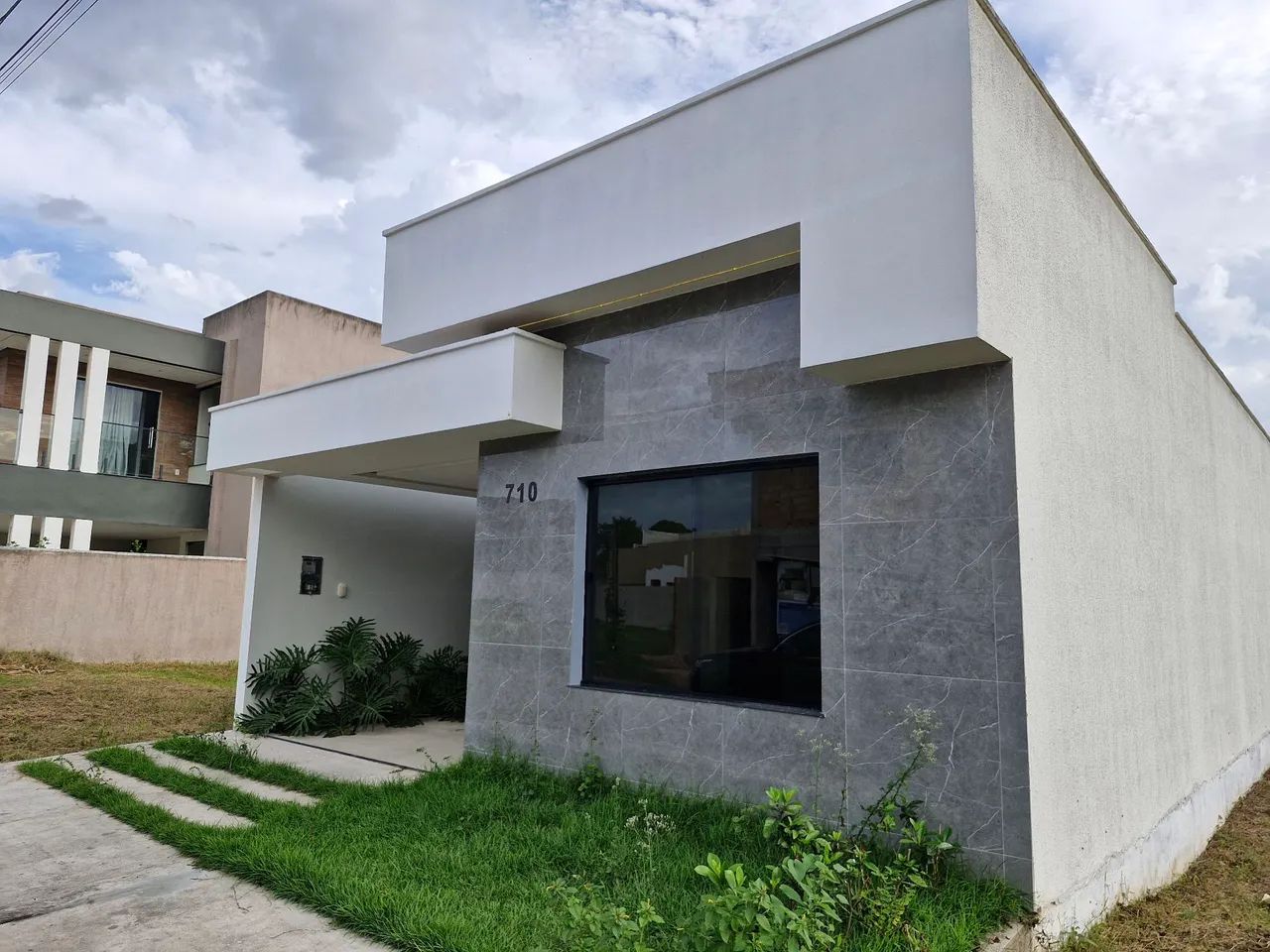 Alugo casa no condomínio porto marina em ananindeua