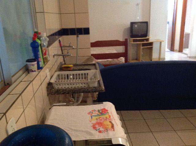 Apartamento 2 dormitorios com sacadas, 59 metros,no centro,piscina,elevador - Foto 8