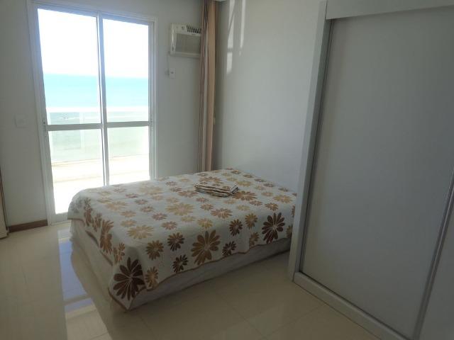 Apto Beira Mar.Luxo,C/3 qtos C/1suítes , C/2gar. Varanda C/vist total - Foto 7