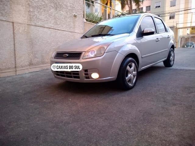 Barbada !! Fiesta Sedan 1.6 com entrada de apenas 5,200 - Foto 5