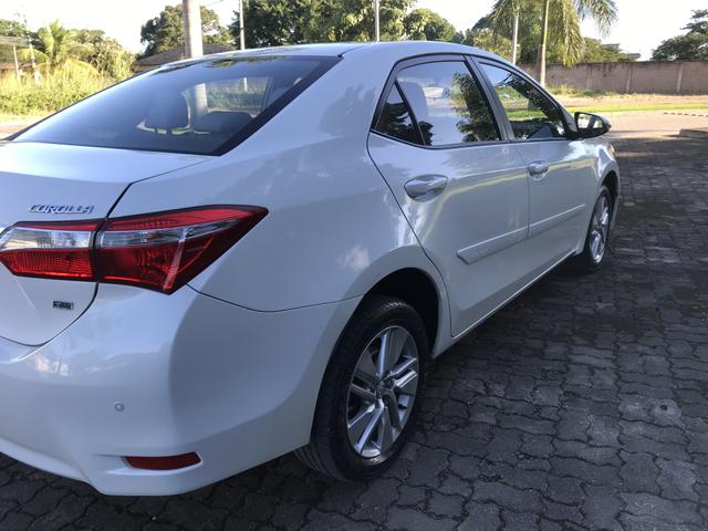 Toyota Corolla 2017 GLI Upper 1.8 Automático Flex Completo - Foto 9