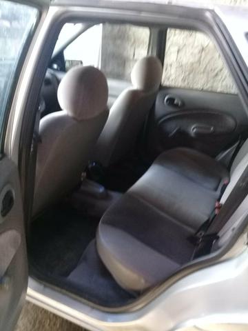 Escort Zetec 2001 motor Rocam 1.6 8v, troco por carro aberto - Foto 3