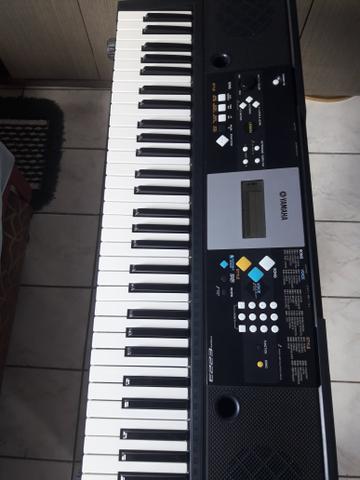 Teclado Yamaha PSR E 233 - Foto 3