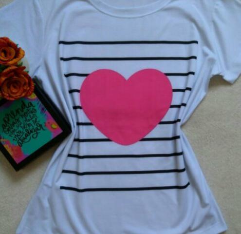 T-shirts novas