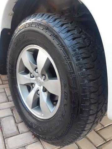 Hilux SRV CD 4x4 mecanico 2006 - Foto 10