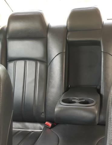 Carro de luxo impecável - Foto 4