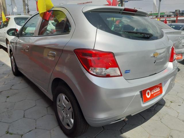 Onix joy 2017/2018 1.0 com IPVA 2020 + Transferência Grátis! - Foto 6