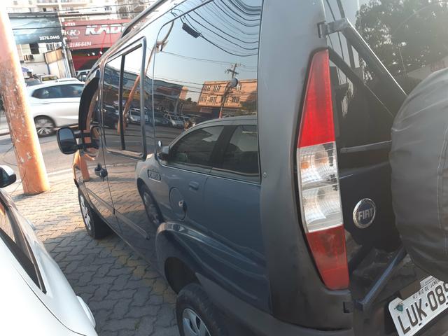 Doblo 1.3 7lugares no doc 2005 nova de mais - Foto 3