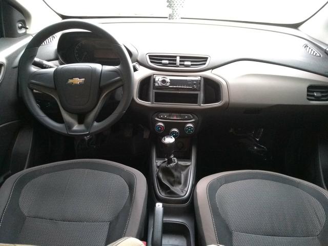 Prisma lt motor 1.0 ano 2016 - Foto 13