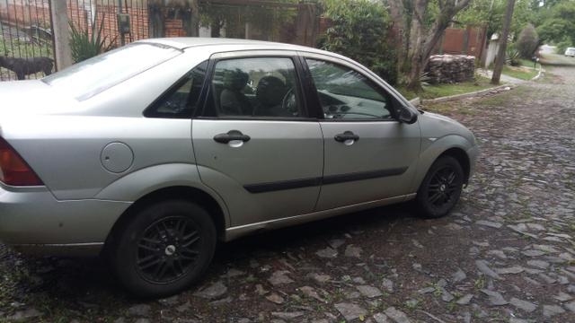 Focus Sedan - Foto 4