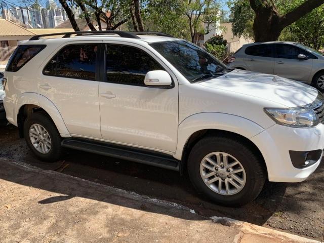 Hilux SW4 3.0 TDI 4x4 SRV 7L (Aut) 2015 - Foto 3