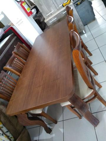 Mesa de madeira com 6 cadeiras de madeira tratada 2 M - Foto 4