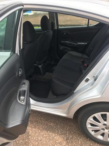 Nissan Versa SV 1.6 manual - Foto 6