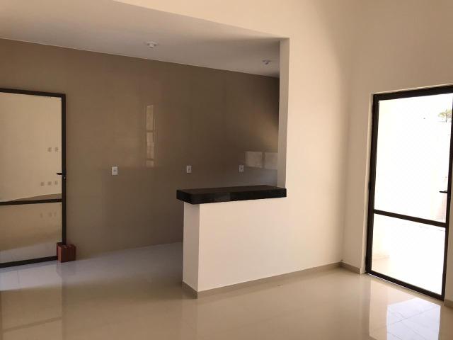 Casa Plana no Eusébio, 3 quartos, suítes, churrasqueira, excelente localização! - Foto 16